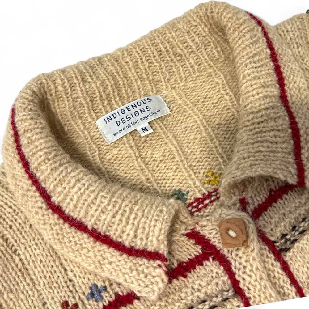 VTG Indigenous Beige Knit Sweater with Red and Colorful Details Women’s Medium - Picture 3 of 5